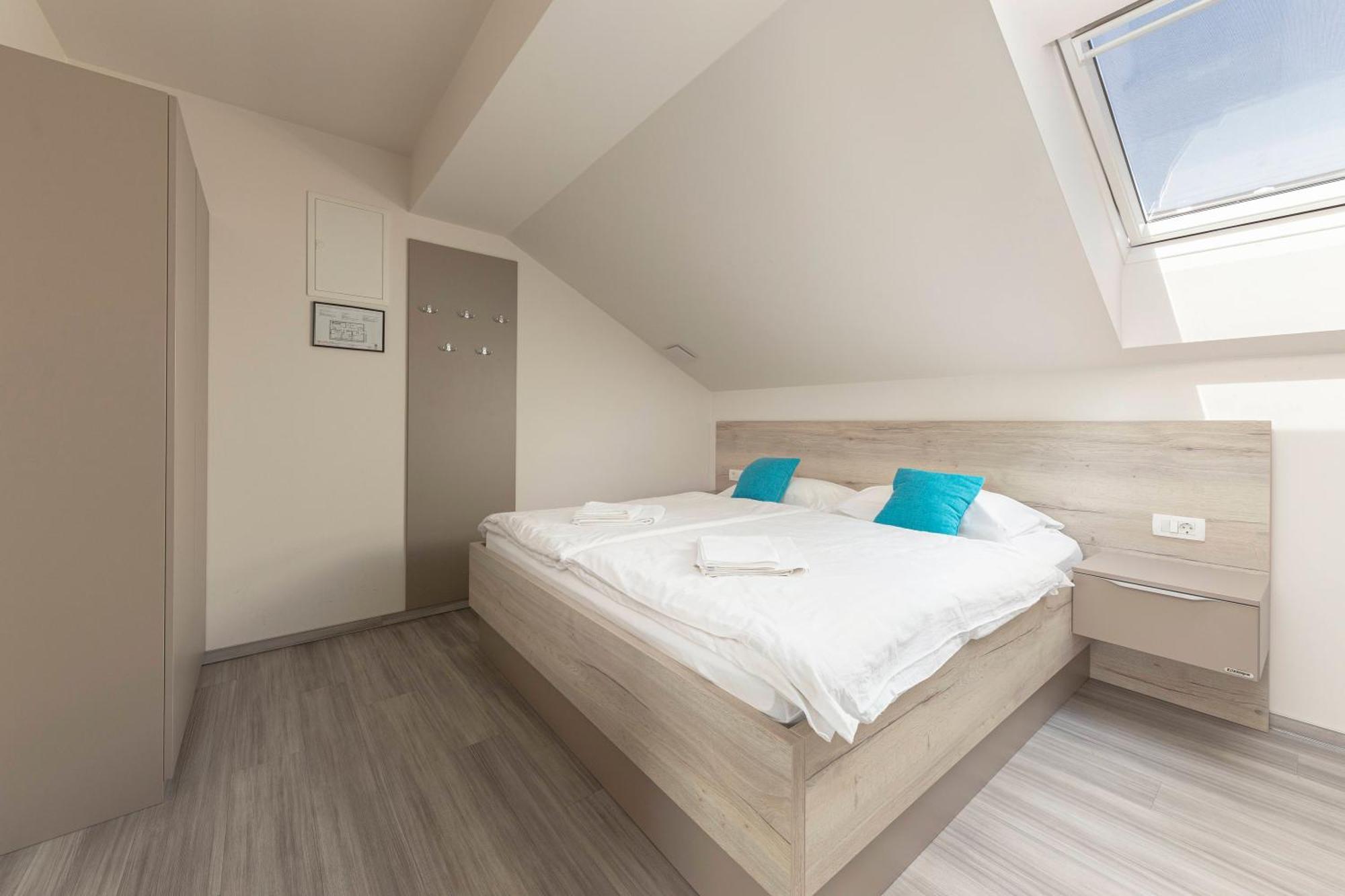 Rooms S Center Slovenske Konjice ภายนอก รูปภาพ