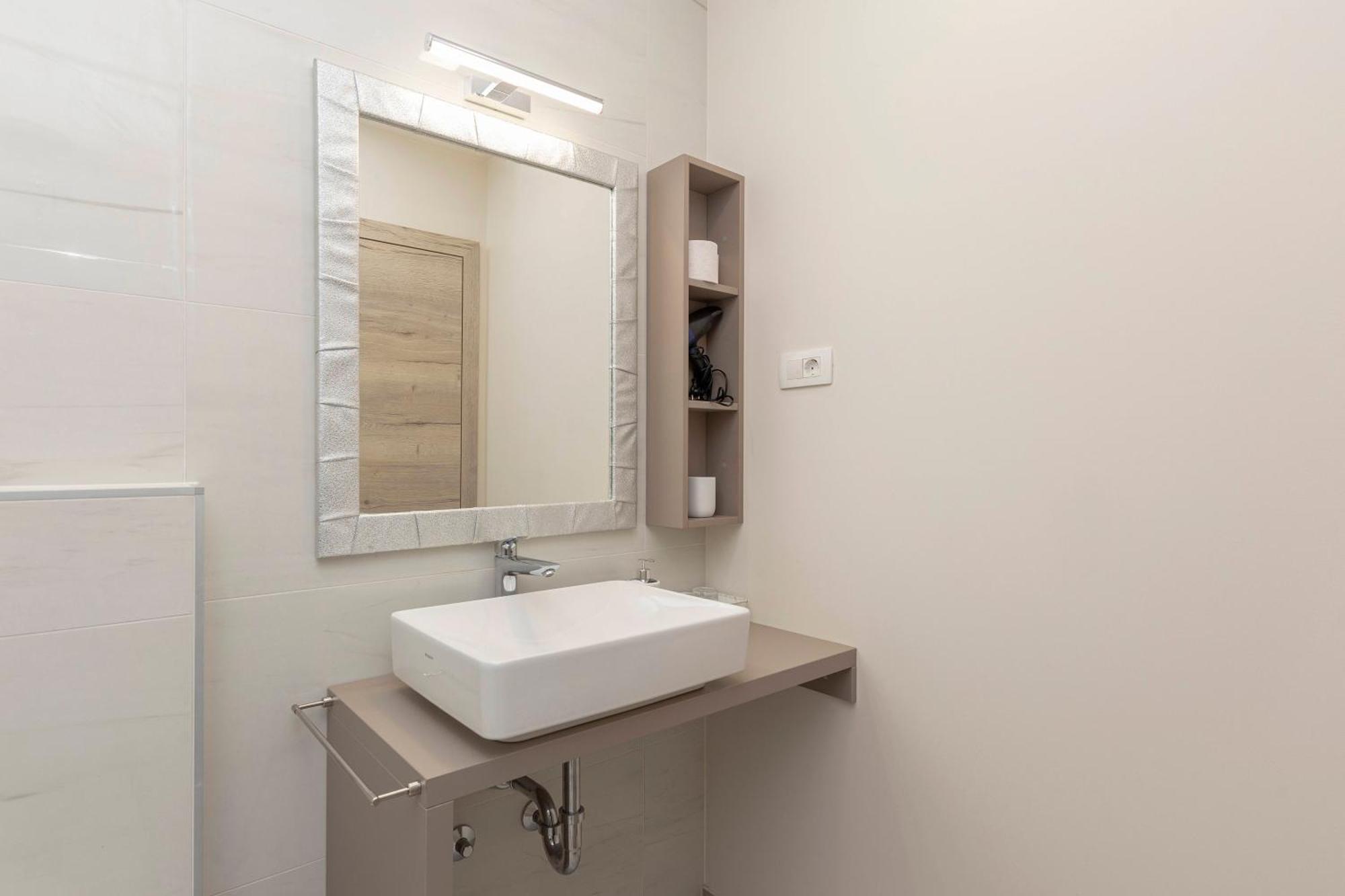 Rooms S Center Slovenske Konjice ภายนอก รูปภาพ