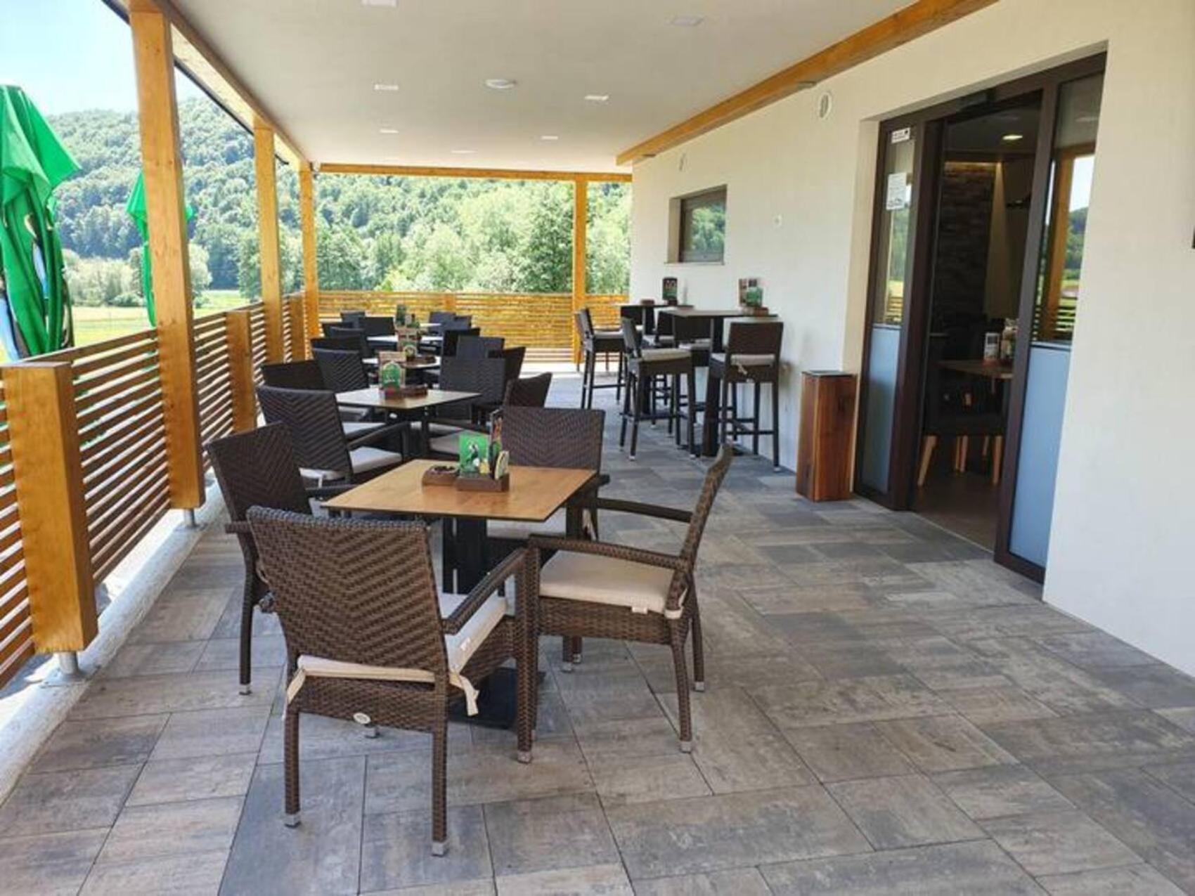 Rooms S Center Slovenske Konjice ภายนอก รูปภาพ